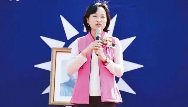 柯志恩：大陆人来趟台湾就不想统一了

柯志恩这句“来过台湾就不想统一”，拆开看全