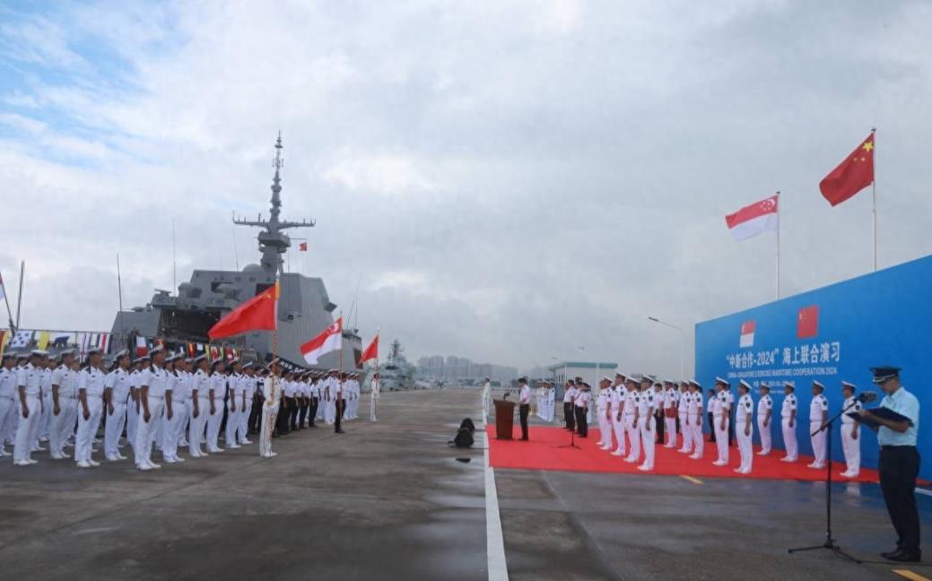 台海局势已定，金门首当其冲，新加坡站队：李显龙从台岛撤军！
 
就在2026年1