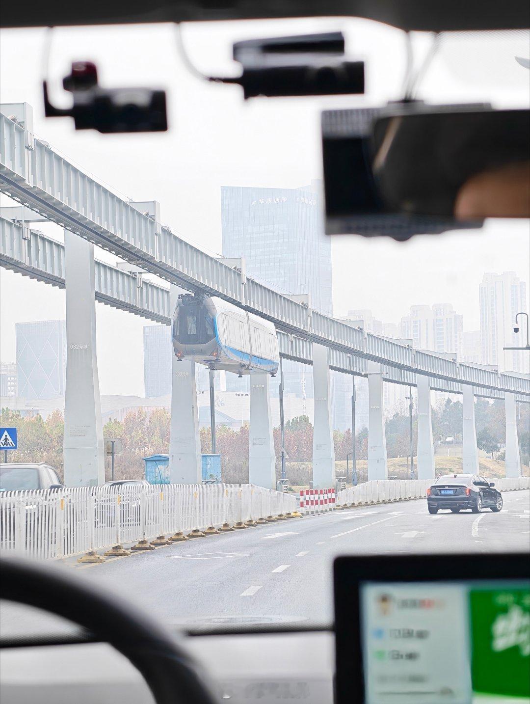 这种吊着跑的叫啥车？扫街 武汉