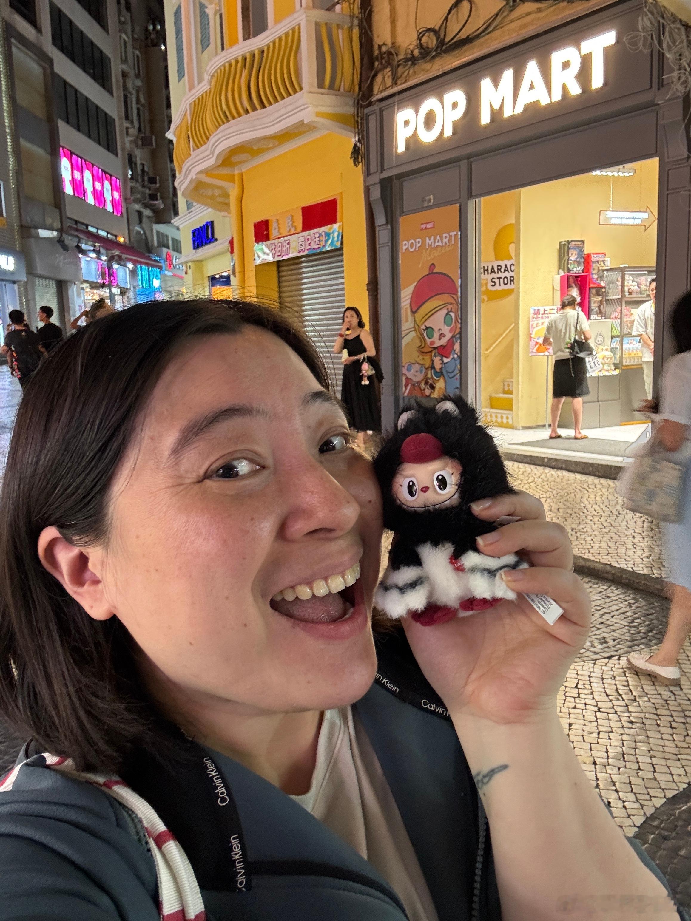 叫我手感博主 一遍教程就入——今天得到的是 眼见为实 popmart泡泡玛特[超