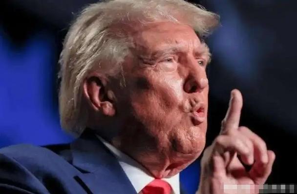 惊掉下巴！美国万亿美元战争费，竟靠他国“被动埋单”。颠覆认知！美国常年发动对外战