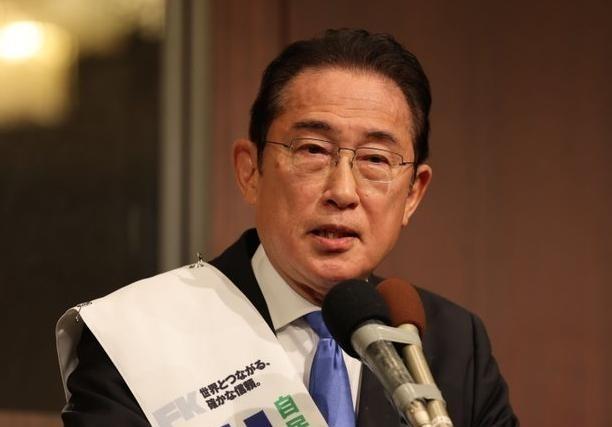 日本前首相岸田文雄曾表示：日本虽然是一个人口稀少，能源匮乏的岛国，但是这样的日本