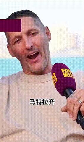 罗纳尔多绰号外星人，可不是乱叫的，独一无二，谁来都不好使，看看各位足坛名宿是如何