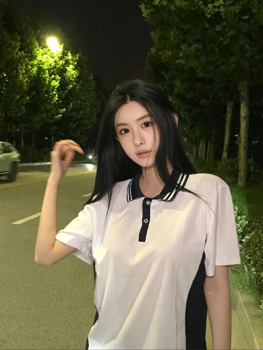 校园甜美时光女生的魅力来自哪里 女人怎样才美 什么样的女生能让人一眼心动？ 哪种