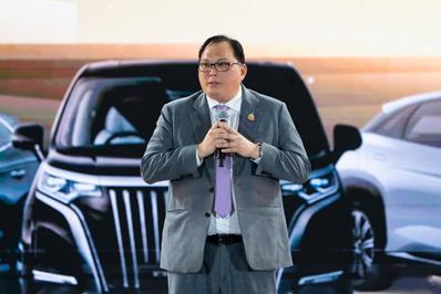 近日，比亚迪在泰国罗勇工厂举行了“泰国第9万辆新能源汽车交付暨泰国工厂投产一周年