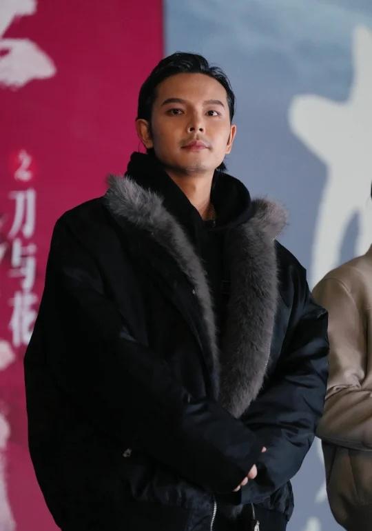 冬日温暖OOTD
P6从人间失格到锦衣卫
2025.12.13午 人间失格 SD