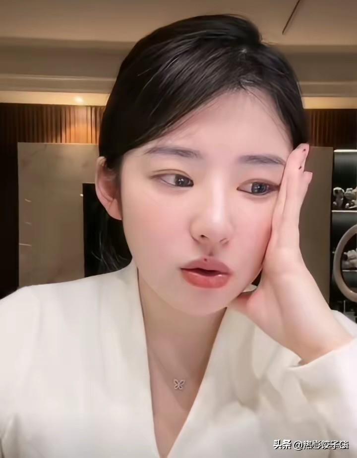 黄一呜说，当初是想讹诈一笔，我到时候把聊天记录拿出来给你们看，我如果真想讹他，我