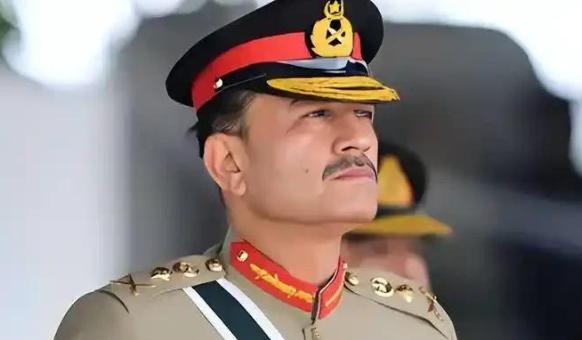 停火到期前，伊朗迎来强援，巴铁军方对伊朗摊牌，管好主战派

近日，巴基斯坦三军总