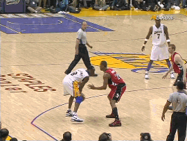 欣赏科比的底线后仰跳投！