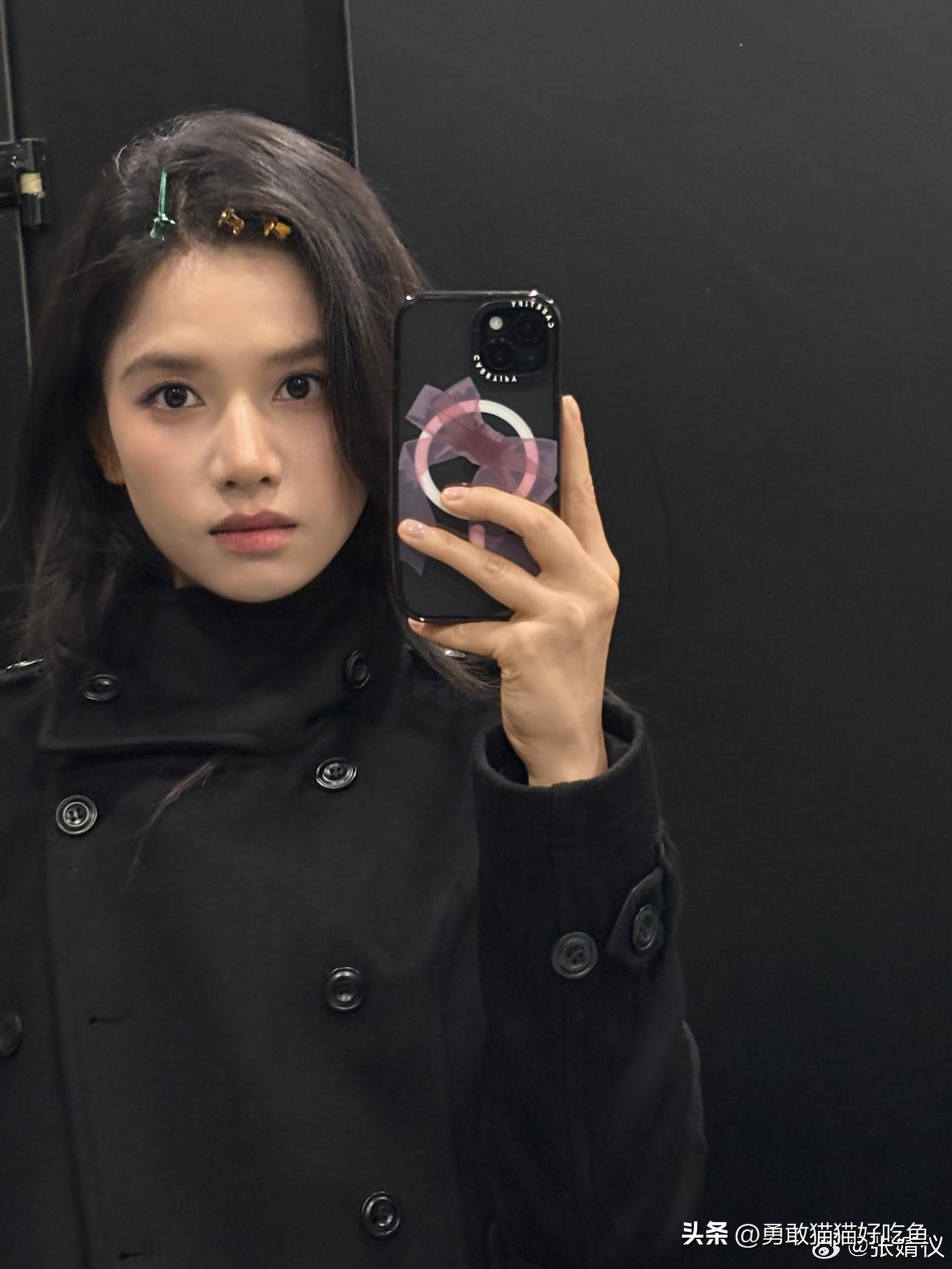 张婧仪分享图片