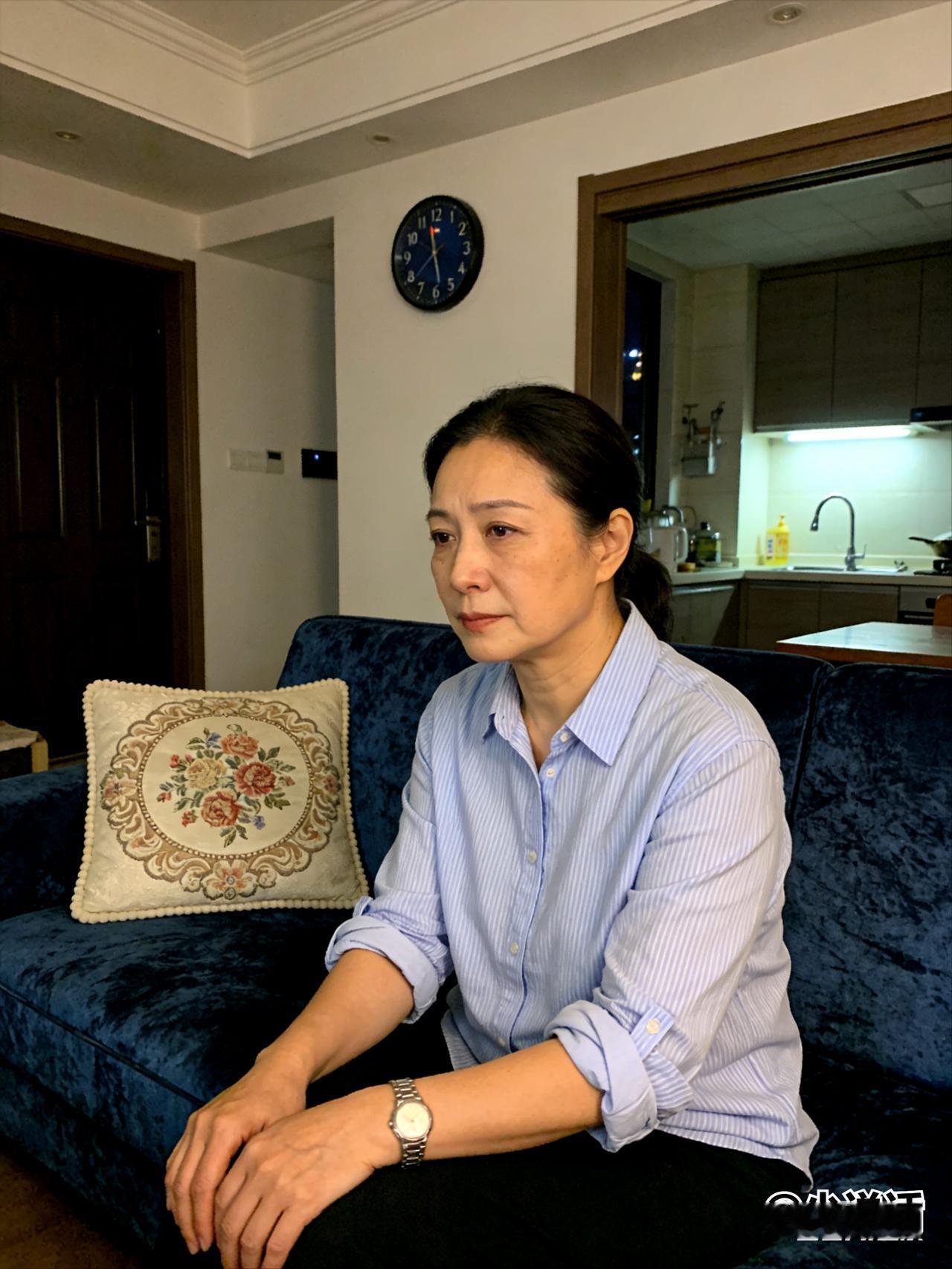 一位心理学家研究发现：
“对女人来说，和老公少说话，就是最好的养生。在婚姻里，话