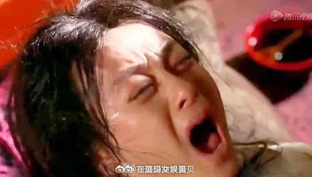 女星演生孩子，左边是赵丽颖，右边是孙俪，谁演的更真实 