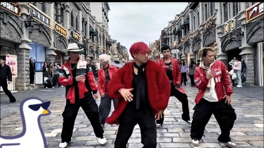 云南BIGBANG靠全开麦意外走红，本质上是一场“真诚对真诚”的双向奔赴——不是