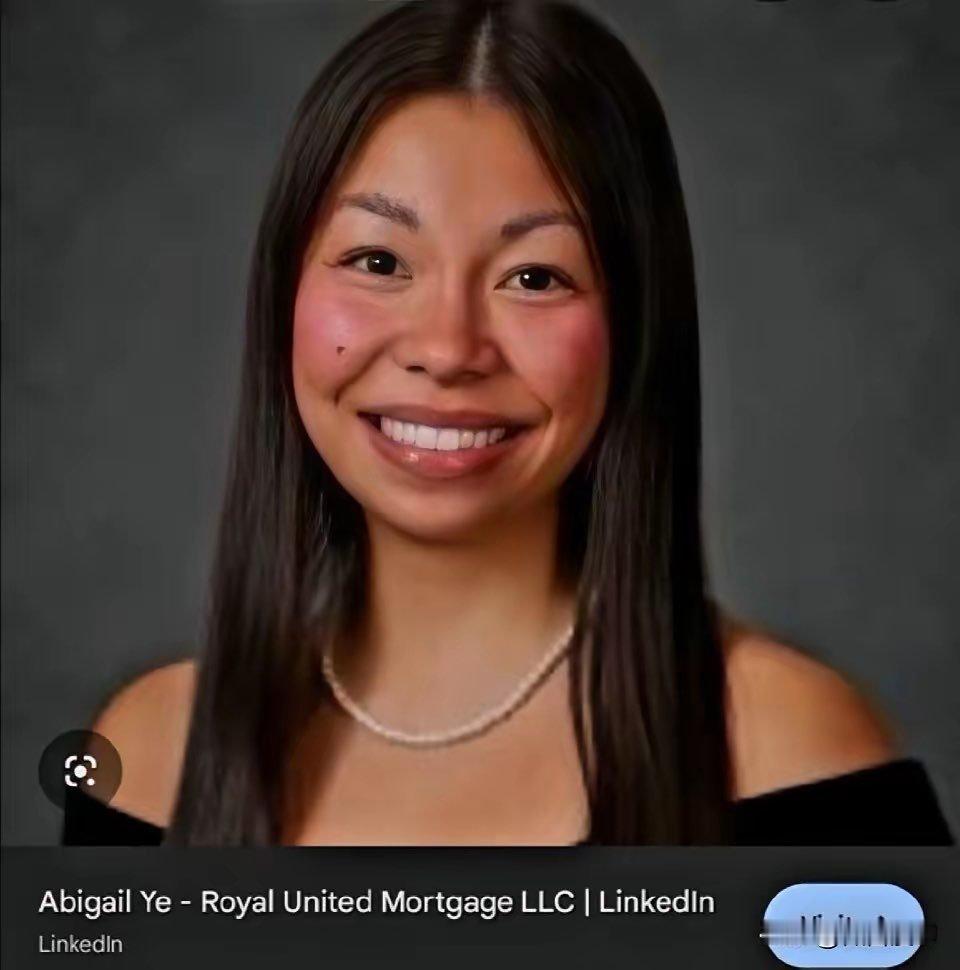 20岁的近日“华裔女川粉”Abi在网约车（Uber）上无端辱骂亚裔司机“像非法移