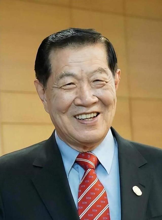 很通透的一段话：“你一定要知道，不是你死的时候钱没花完，也不是钱花完了还没死，而