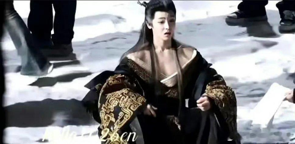 侯明昊拍成这样，真的觉得自己很好看吗？ ​​​
