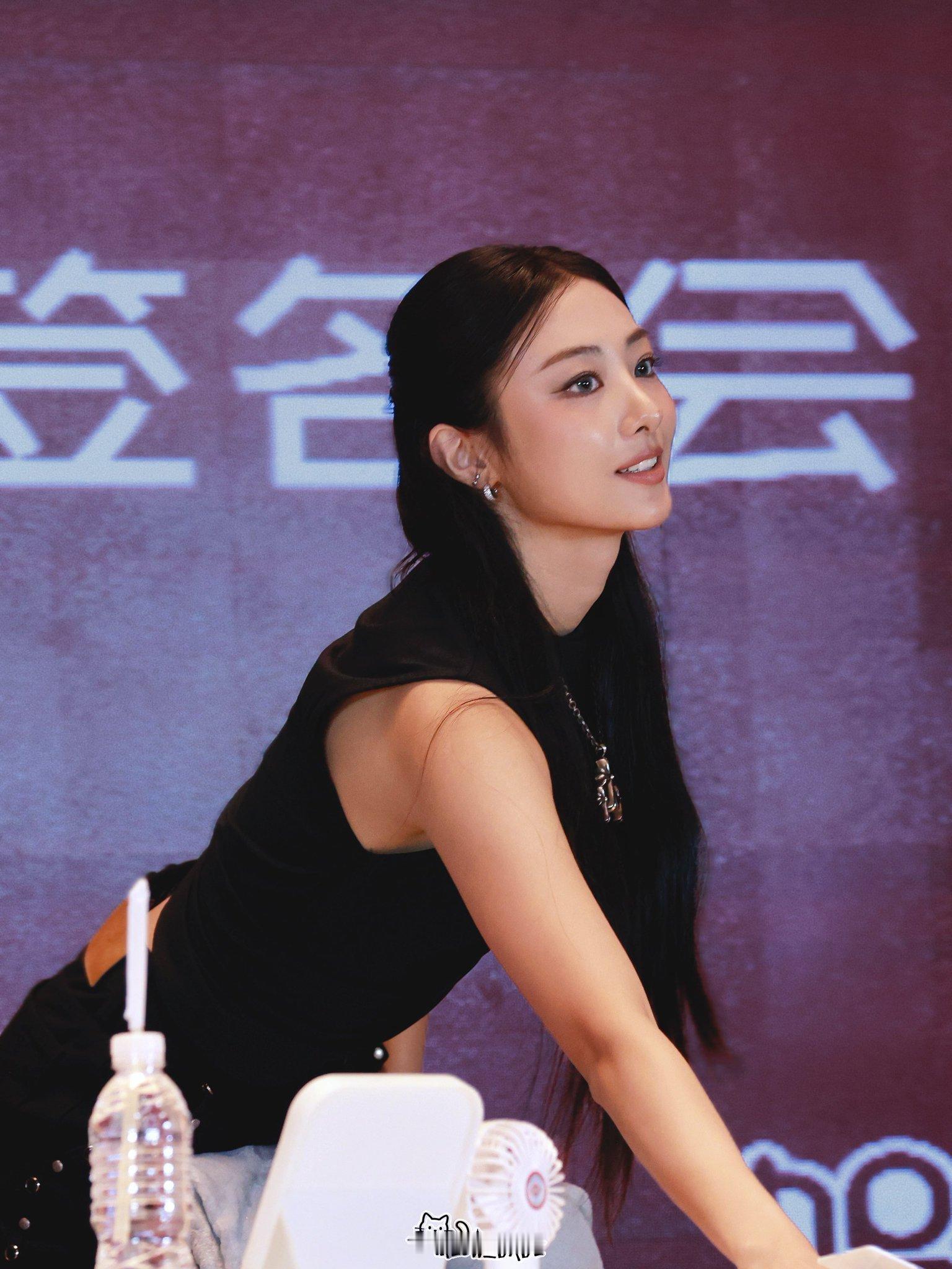 250711 北京签售cr.babe_meovv ​​​