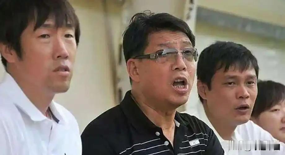 苏州趣普仕来到根宝的基地打比赛，结果让人目瞪口呆，他们的队员居然因为自己打架而吃