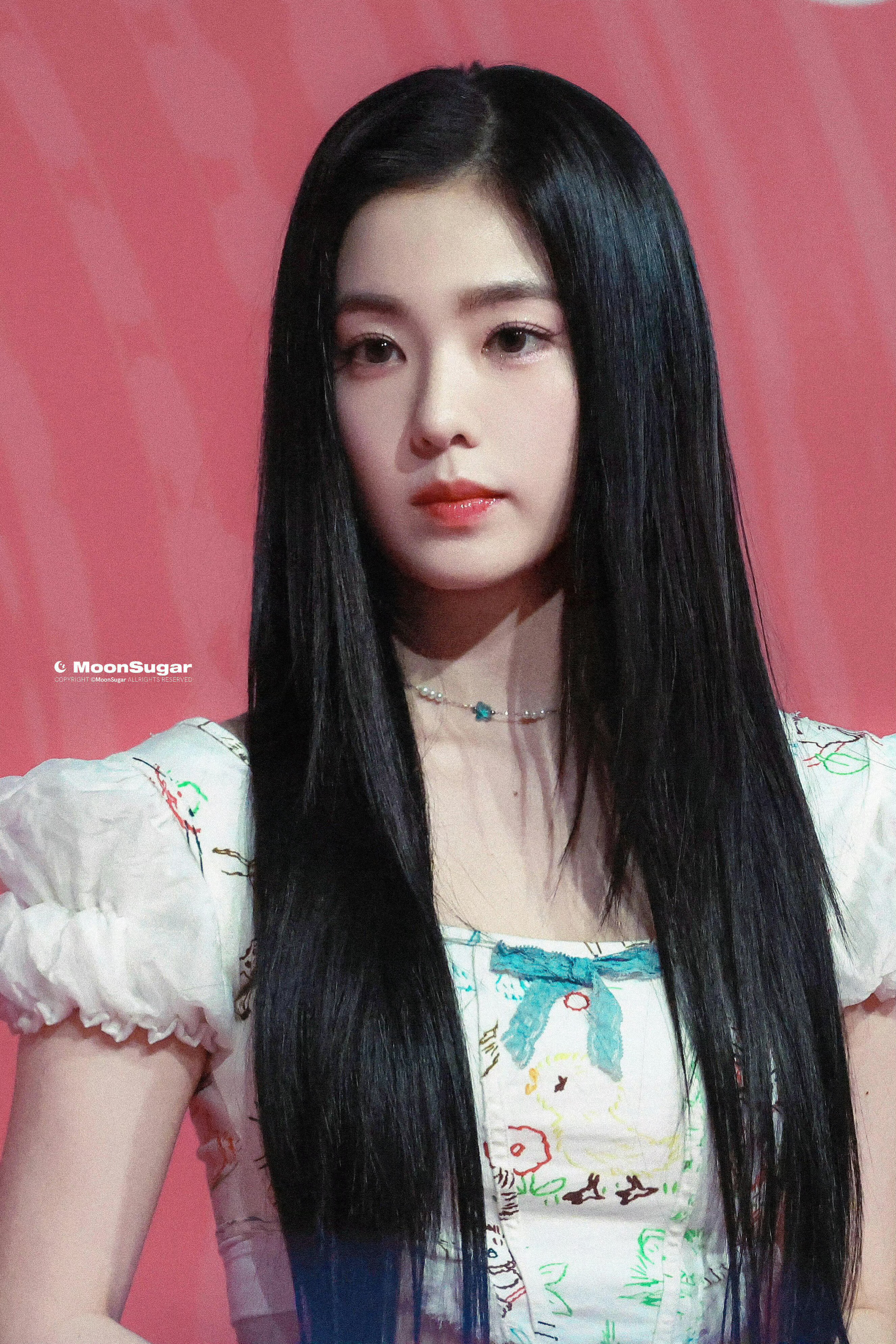 愚人节站姐团建 【裴珠泫】到三十五岁还是大美人就会成为兔子神吗 