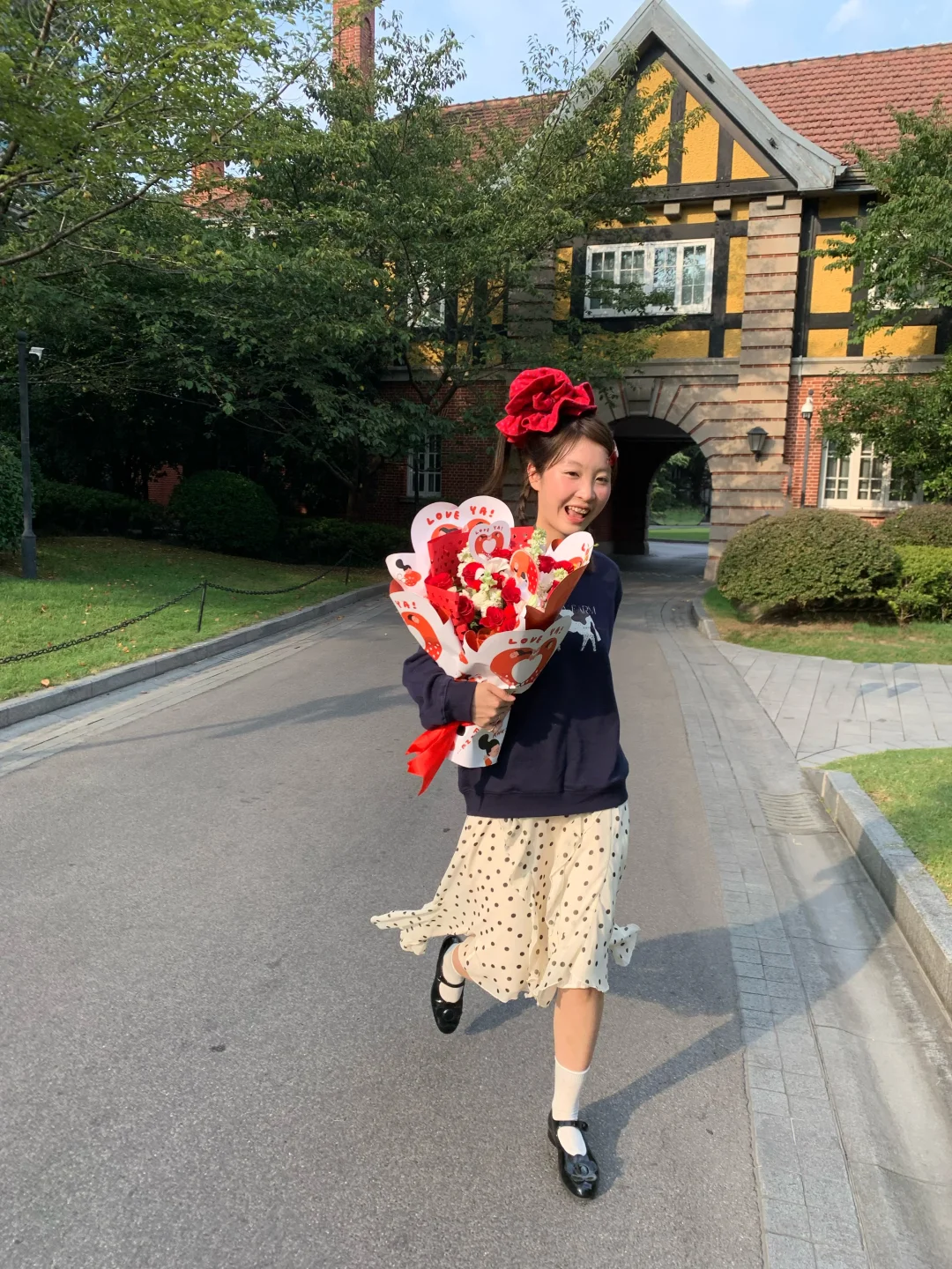 把下腰女孩捧在手上！