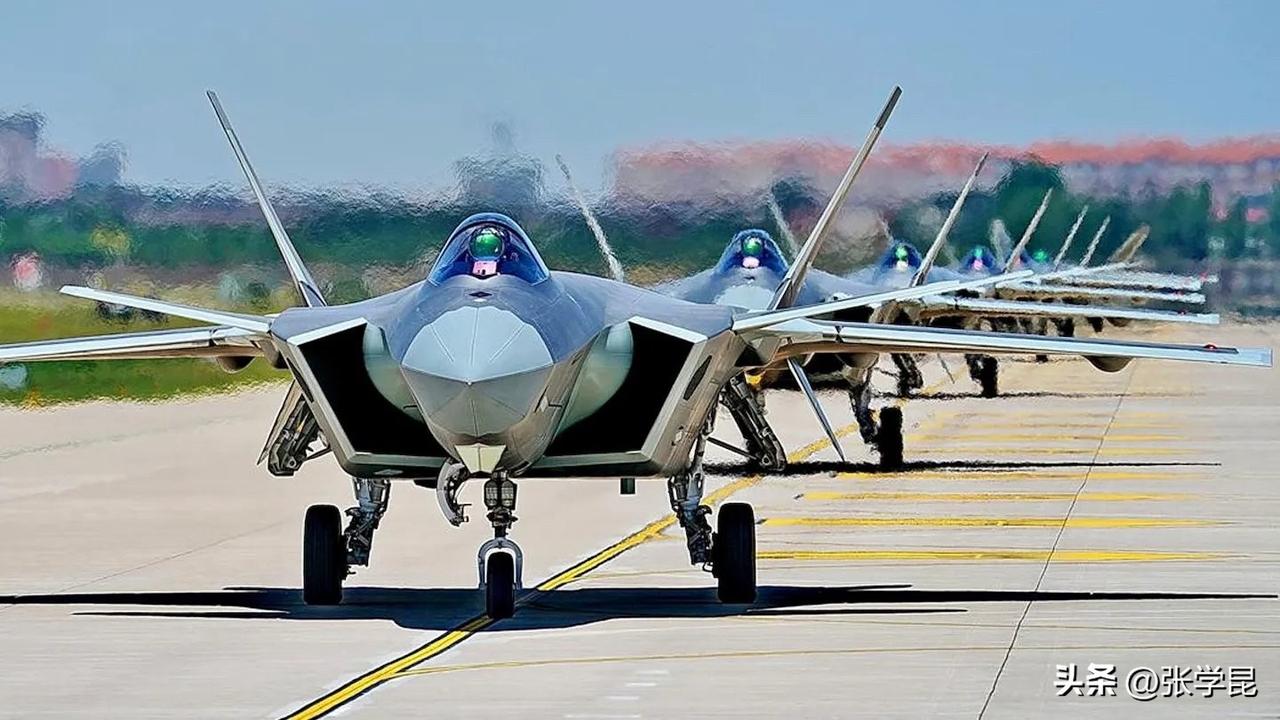 彭博社今天报道：“出于不明原因，解放军战机已连续七天未进入台湾防空区，这是有史以