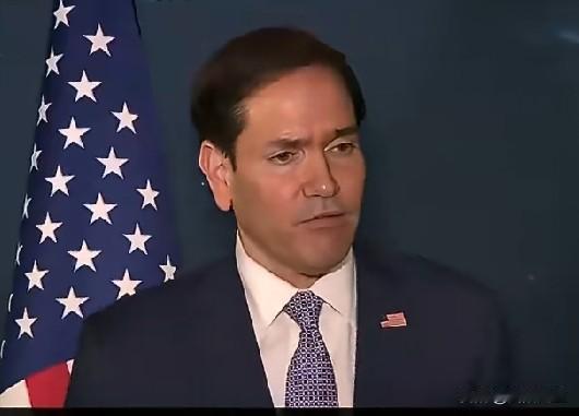 记者:“印度外长是否向你表达了对特朗普对仿制药关税威胁的担忧？许多美国人从印度购