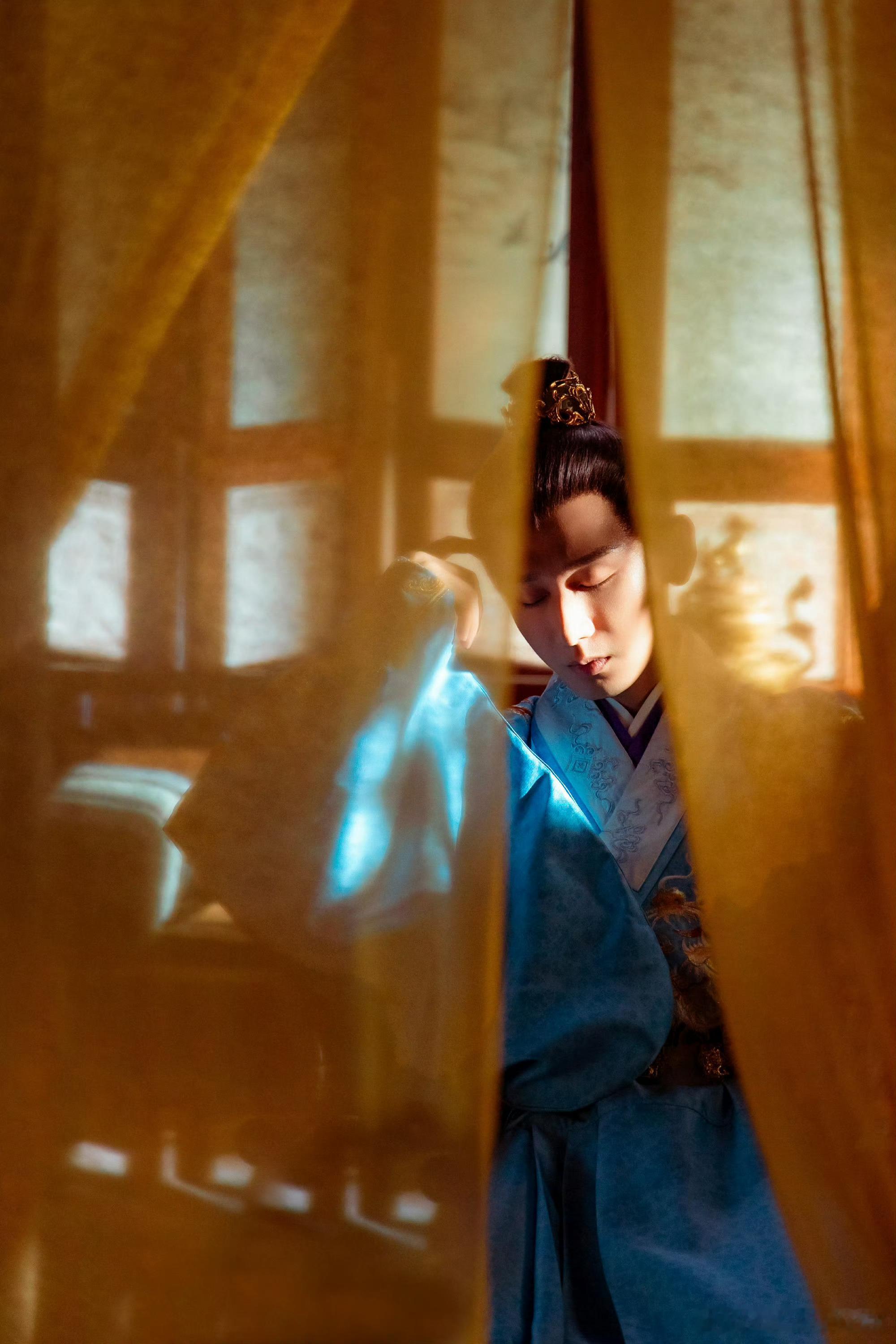 成毅，你演人间千百态，我念君心一寸丹。