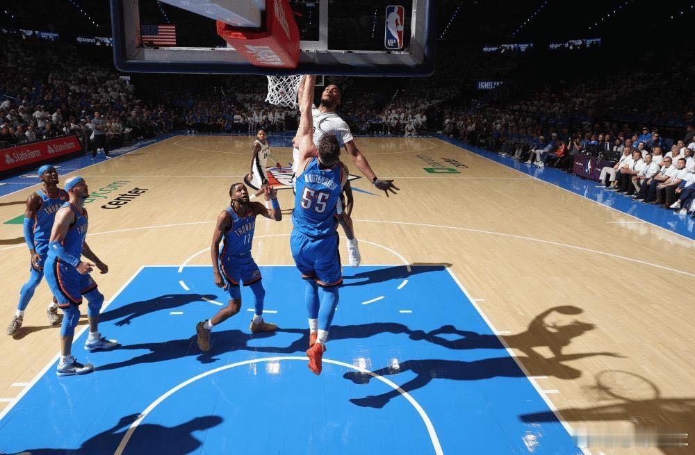 NBA西部决赛 马刺卡斯尔 季后赛高光时刻【📊西部决赛G2高光：卡斯尔单臂战斧