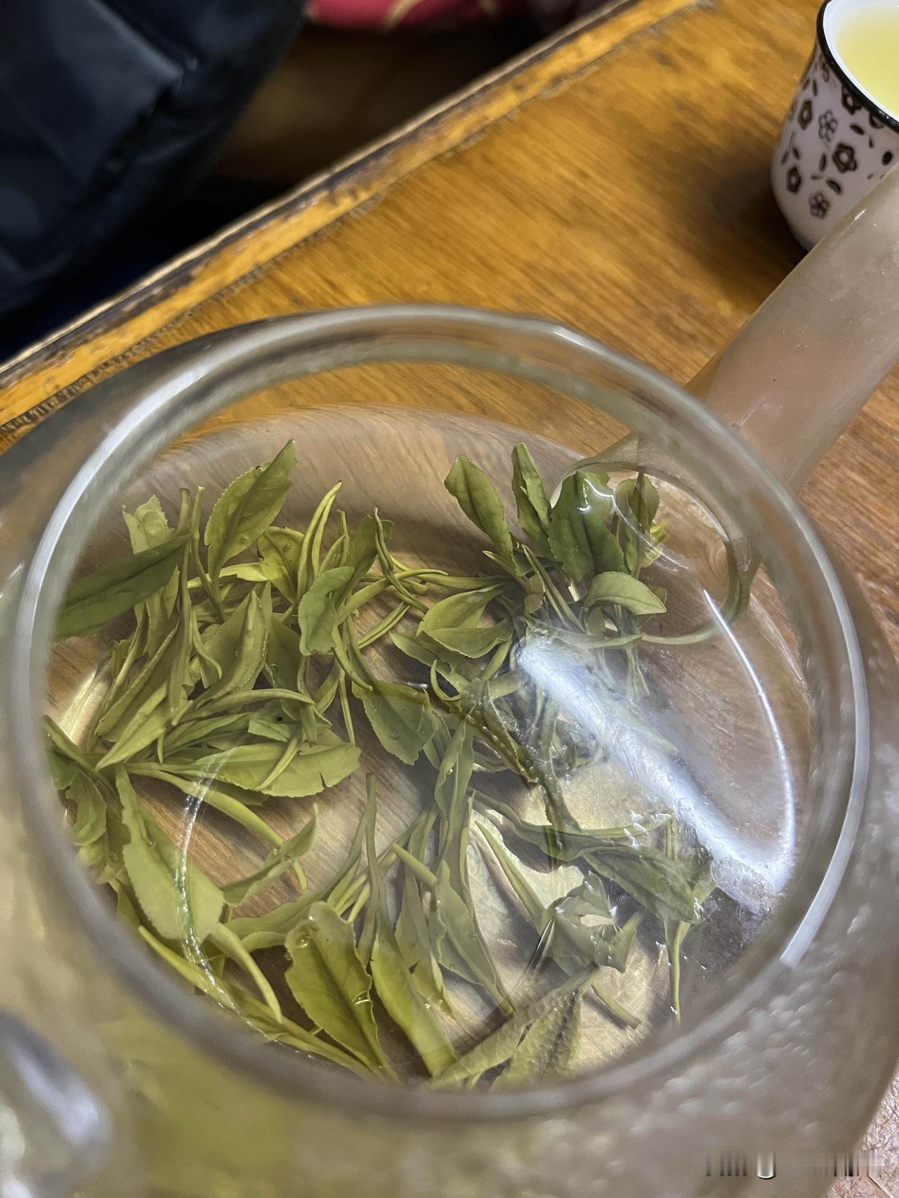 你别说，山北虽然在无锡提起不怎么样，但是有一个在无锡非常大的茶叶市场。江南茶叶市