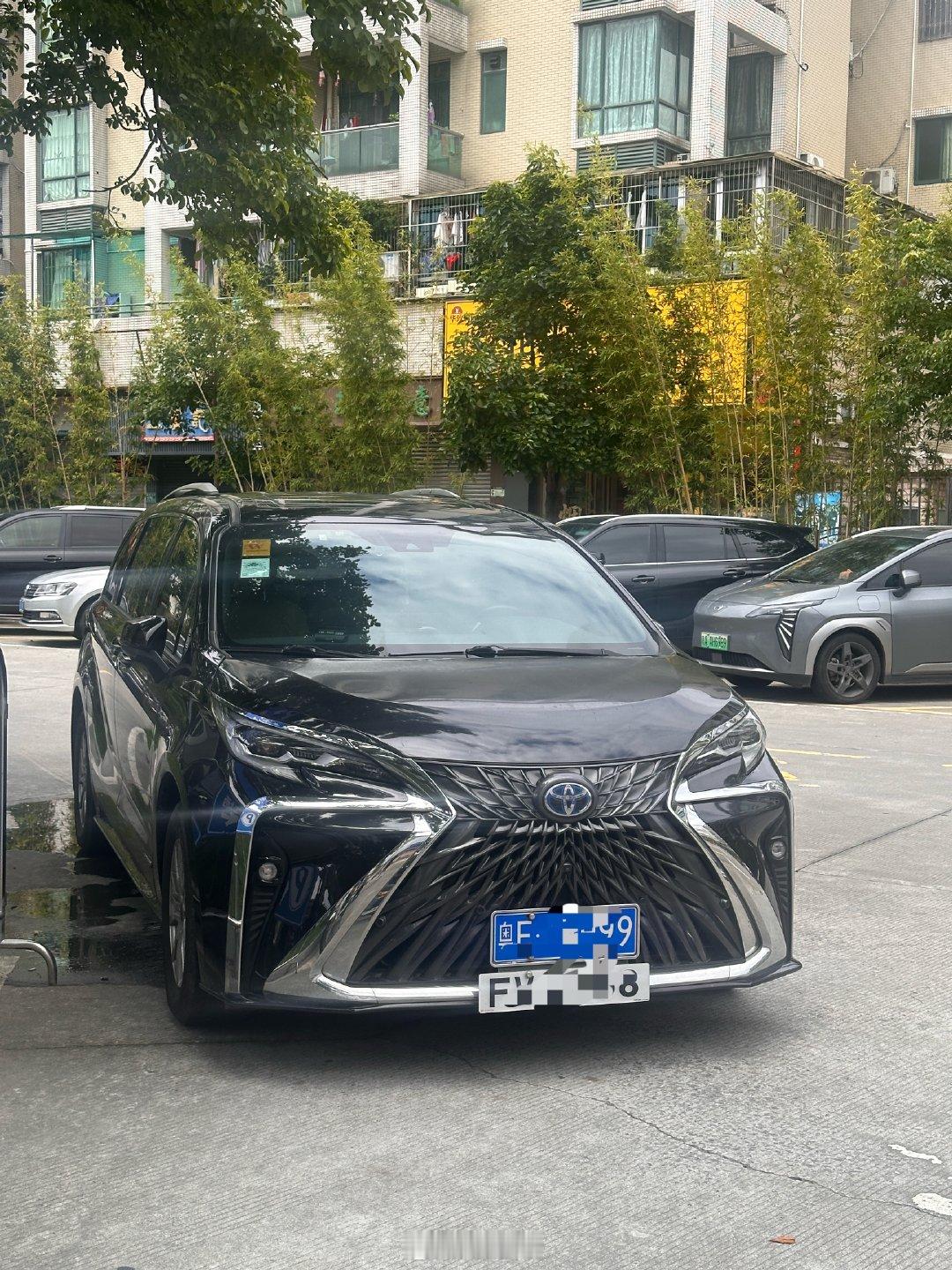 看到这个前脸有点难绷…… ​​​