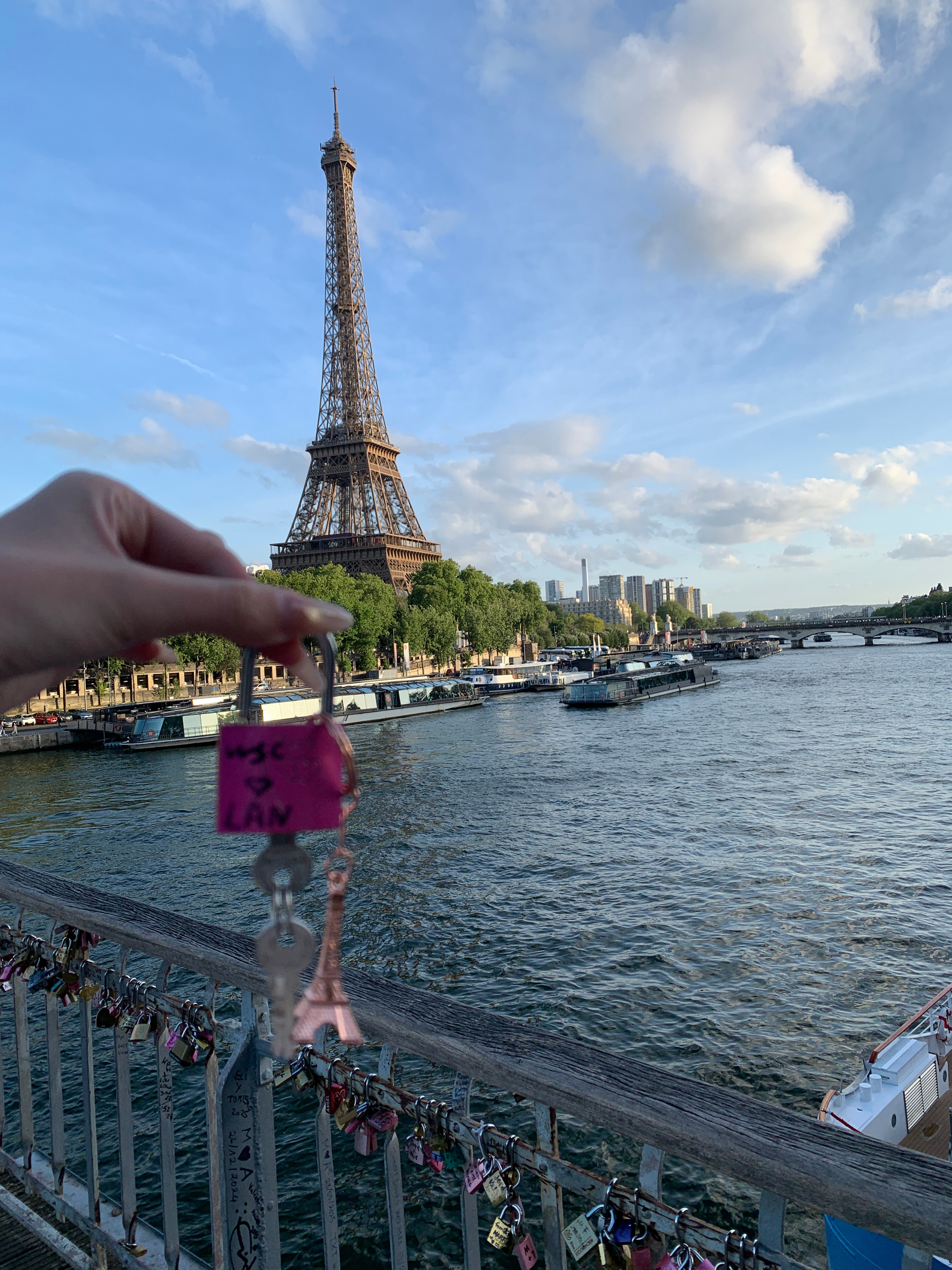 Love in paris ​​​