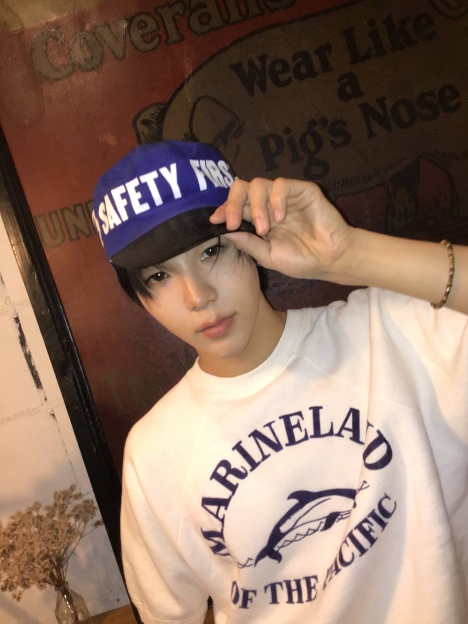 260603 wvspost撮影の合間です。🛍️🥼✂️👲🌸📸