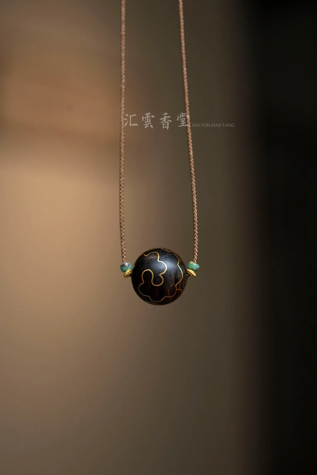 美物欣赏，沉香锁骨链接，好好看🤓🥰🥰🥰