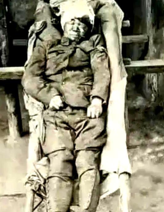 1938年，台儿庄战役中，47岁的陈钟书将军在近身搏杀中连挑十四名日寇后壮烈殉国