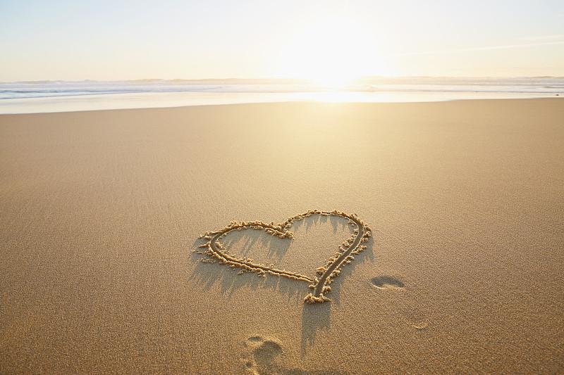 嫣然天使医院陷困境，爱心接力能否助其重生
近日，北京嫣然天使儿童医院因房租债务问