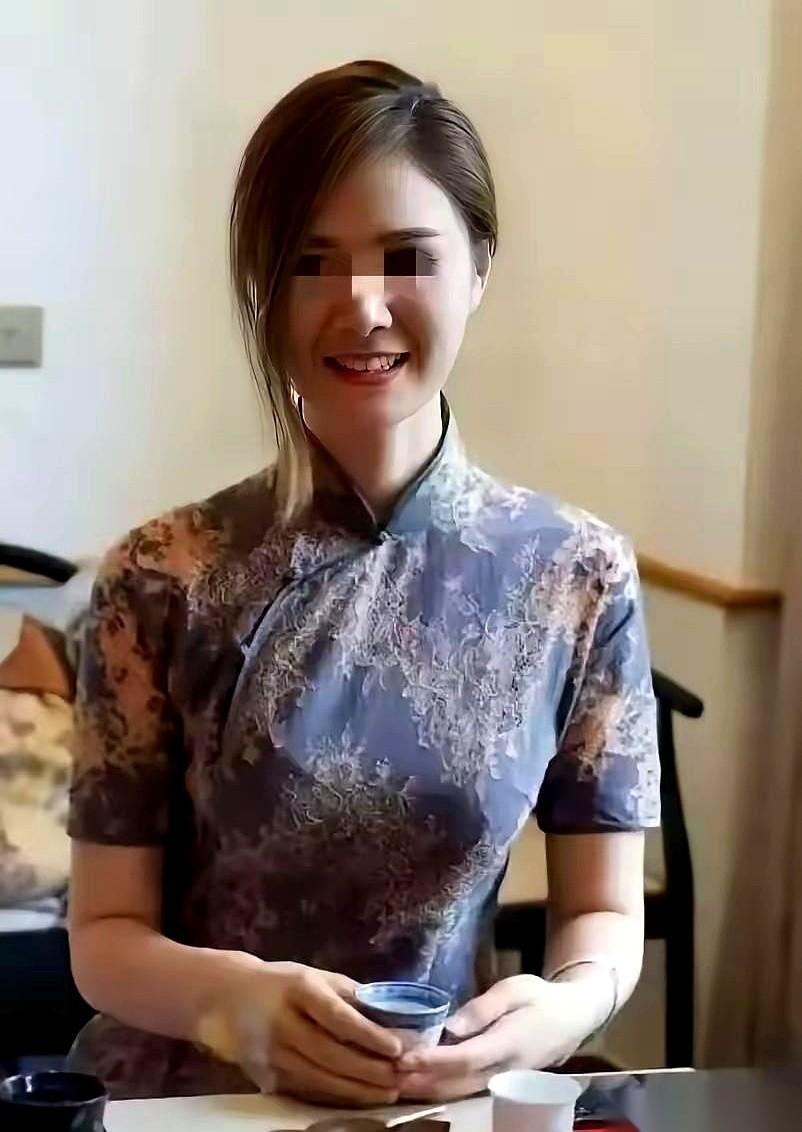 一条医院的胚胎短信，直接炸出了一千万，还有枕边人藏了六年的毒心眼。
这不是什么狗