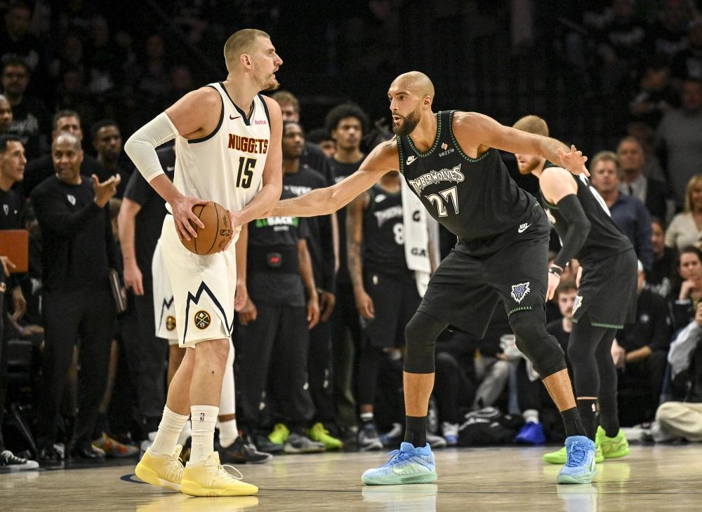 19分惊天逆转！森林狼客场119-114险胜掘金扳平系列赛，爱德华兹30+10诠