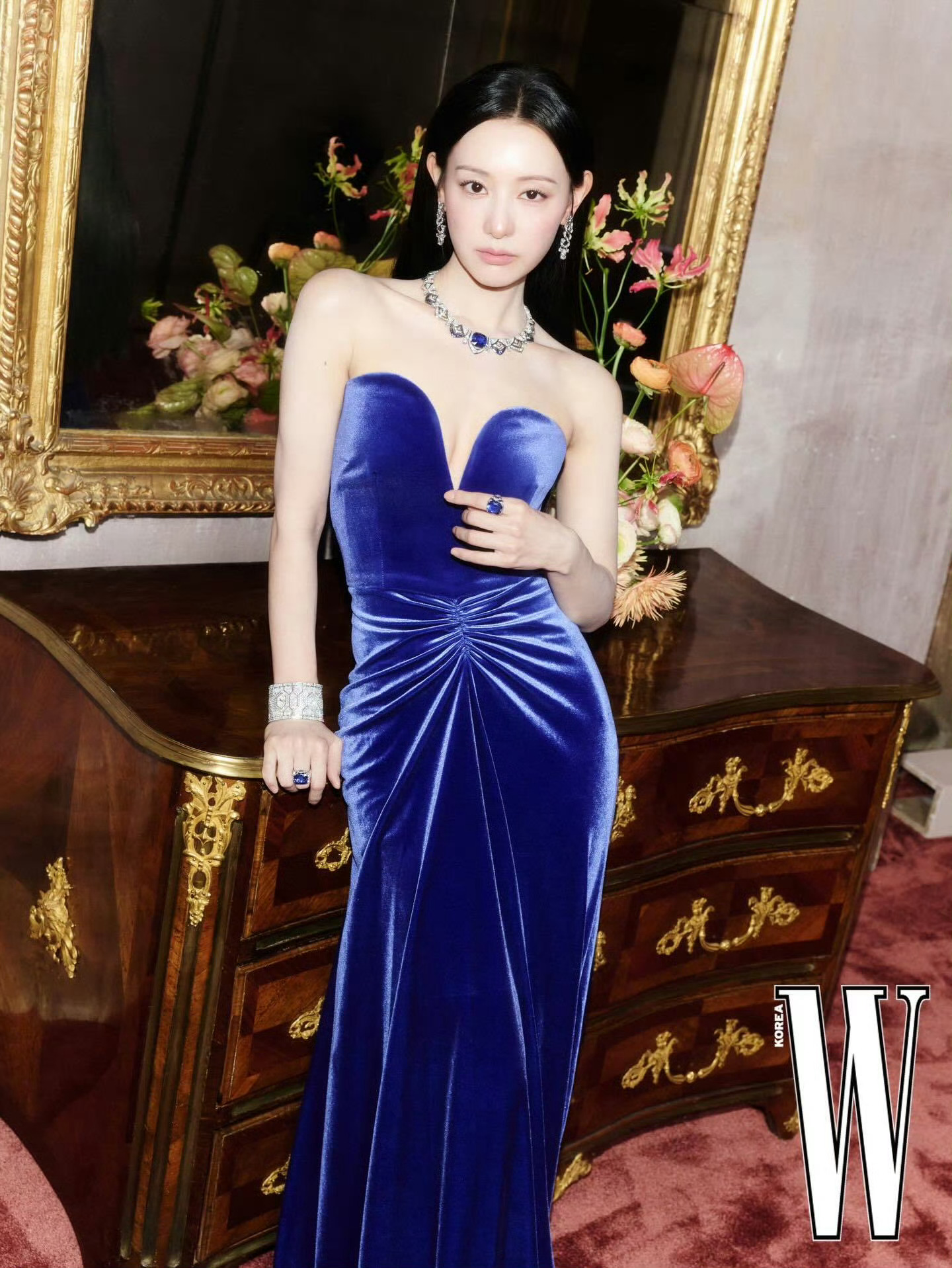 金智媛 × W Korea × BVLGARI 风格大赏 📷：Peter As