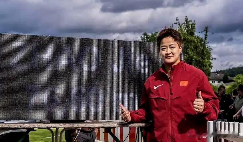 据网络消息。北京时间7月5日，2026世界田联钻石联赛尤金站女子链球决赛上演惊天