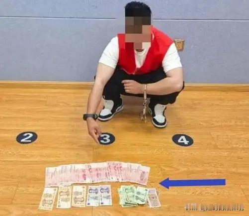 汗珠子换不来清白，心态崩了才最亏

云南曲靖那哥们儿，起早贪黑给雇主家干活，汗珠