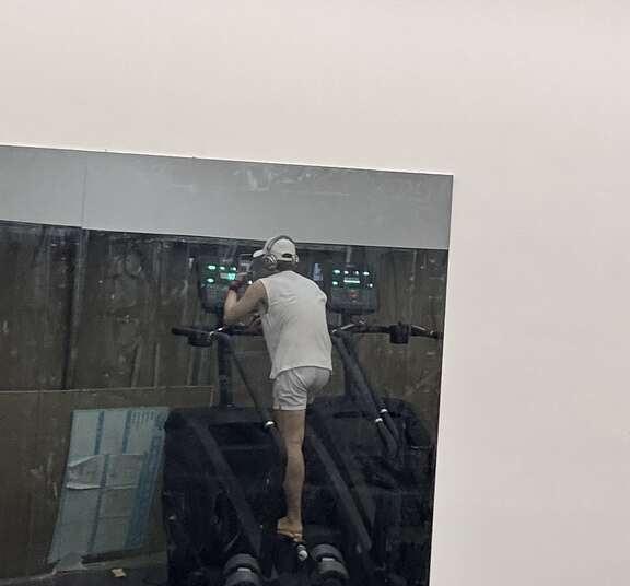 工地健身
[吐舌][吐舌][吐舌]
介绍一个小叔叔
介绍一个小哥哥
185
健身