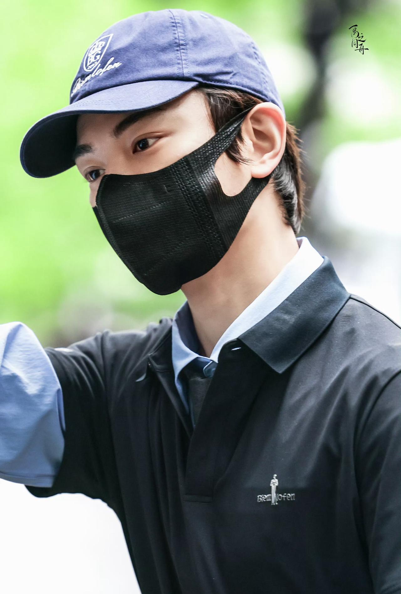 丨丁禹兮陈伦 

♡⁠◍⁠⁠* ｡⁠*⁠⁠◍⁠♡他在沉默中掌控全局🌐天才从不呐