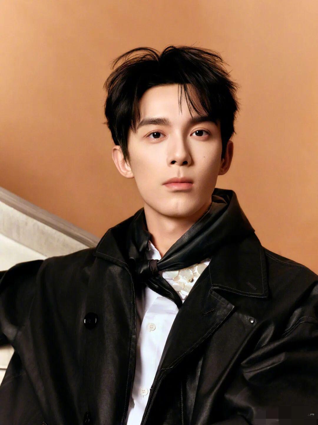 吴磊工作室维权声明法律要点速览
 
定性清晰，明确侵权类型
声明直接将网传内容定