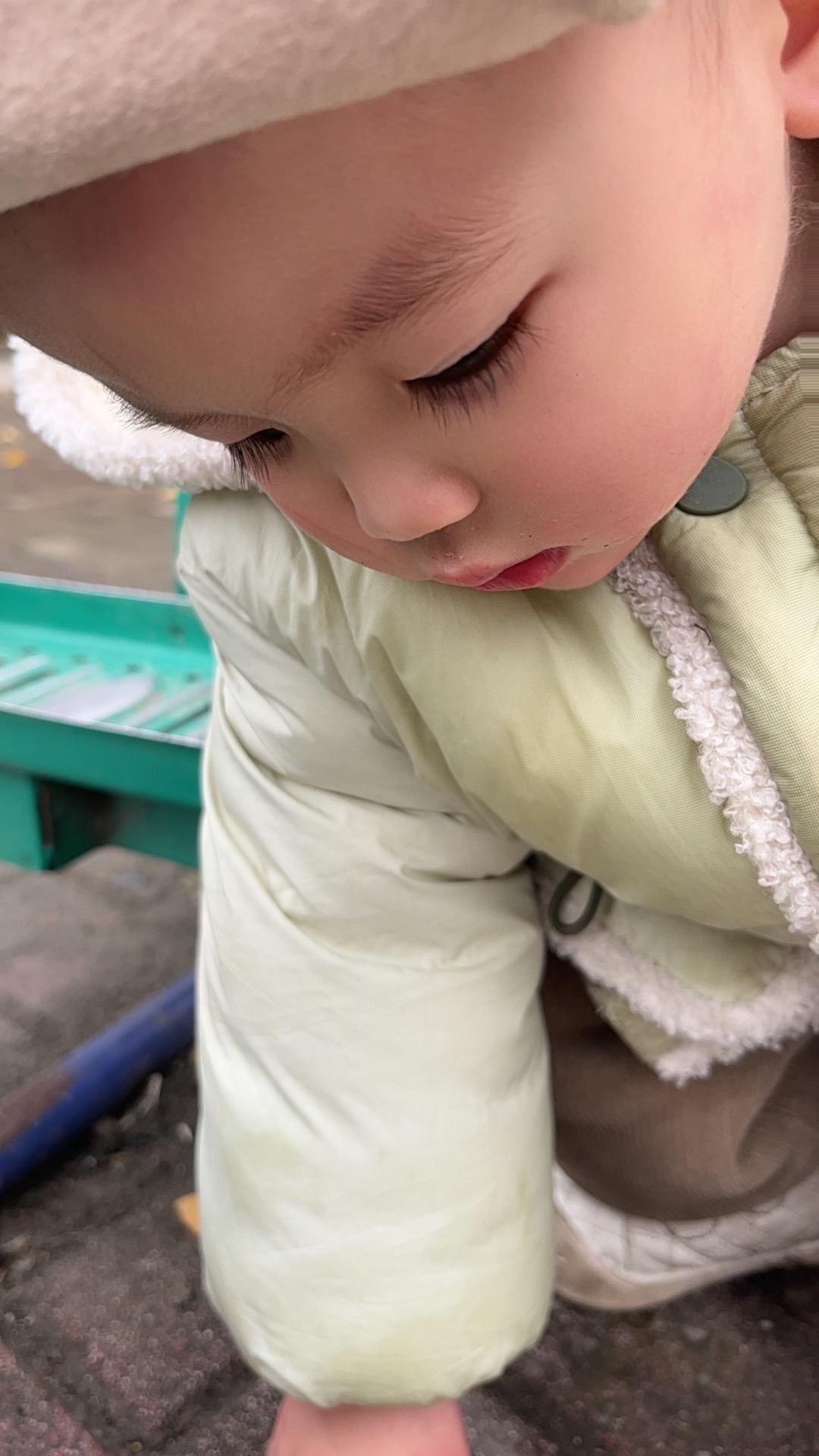 自己生的自己带，慢慢的就习惯了，因为自己心里清楚，你在抱怨在气也指望不...