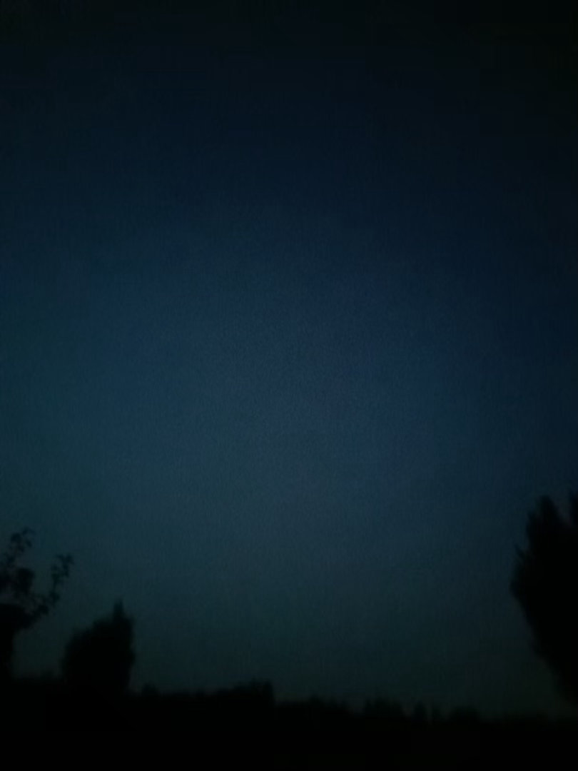 热搜简报凌晨5点的天我看了 祝我有一个好的转弯 