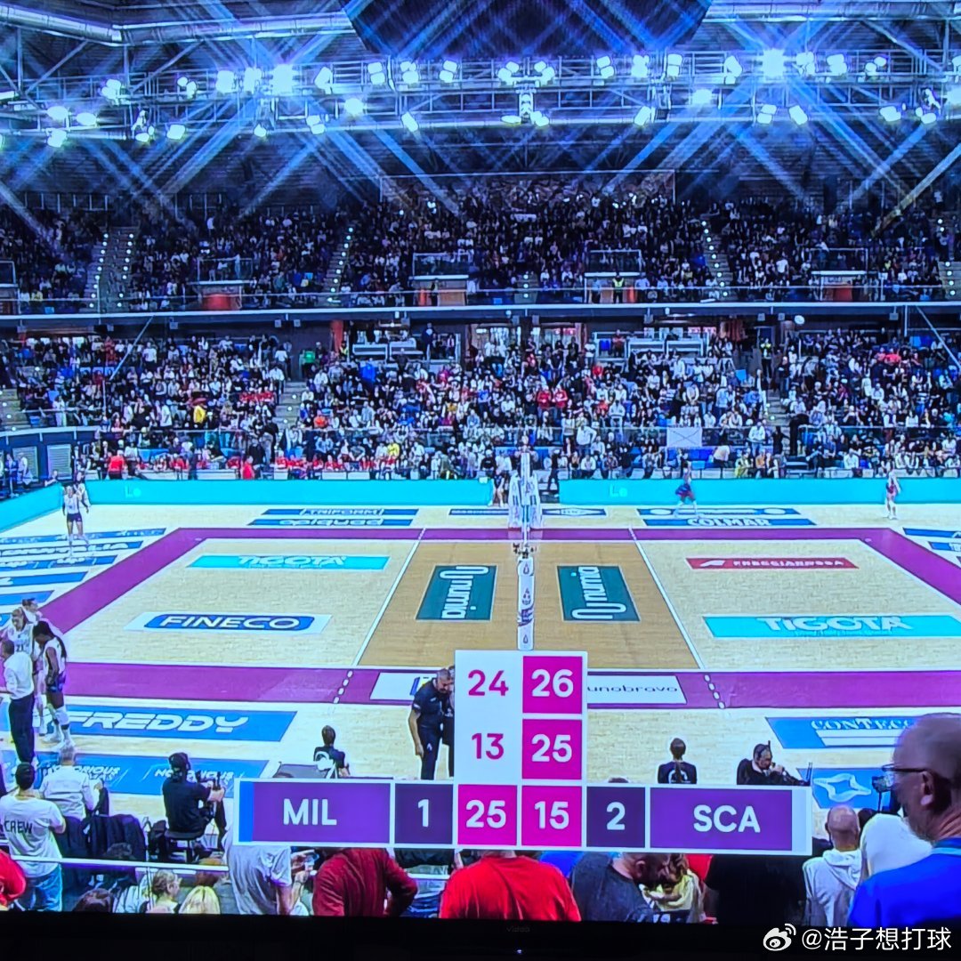 没想到米兰调整得还挺快，这局进攻拿了19分，皮长腿突然就回春了～ 