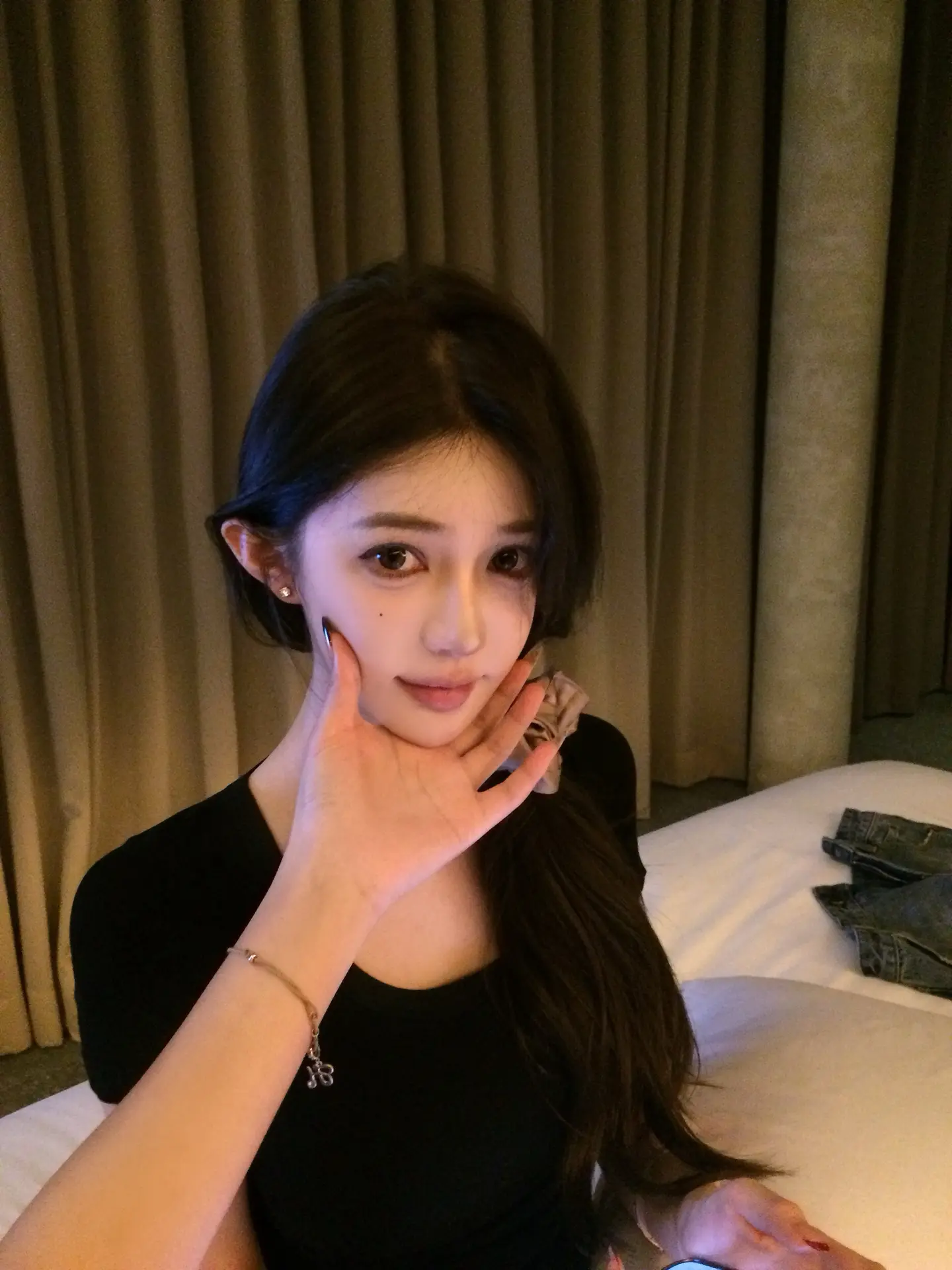 那天你捏我的脸是觉得我可爱还是好骗。