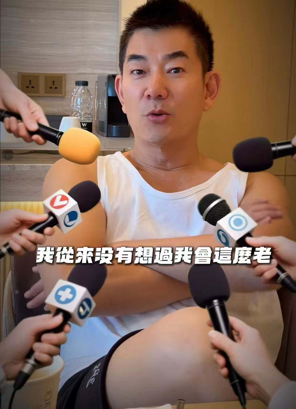 任贤齐在成都过60岁生日！刚好赶上端午节不吃蛋糕吃粽子，称从没想过自己会这么老，