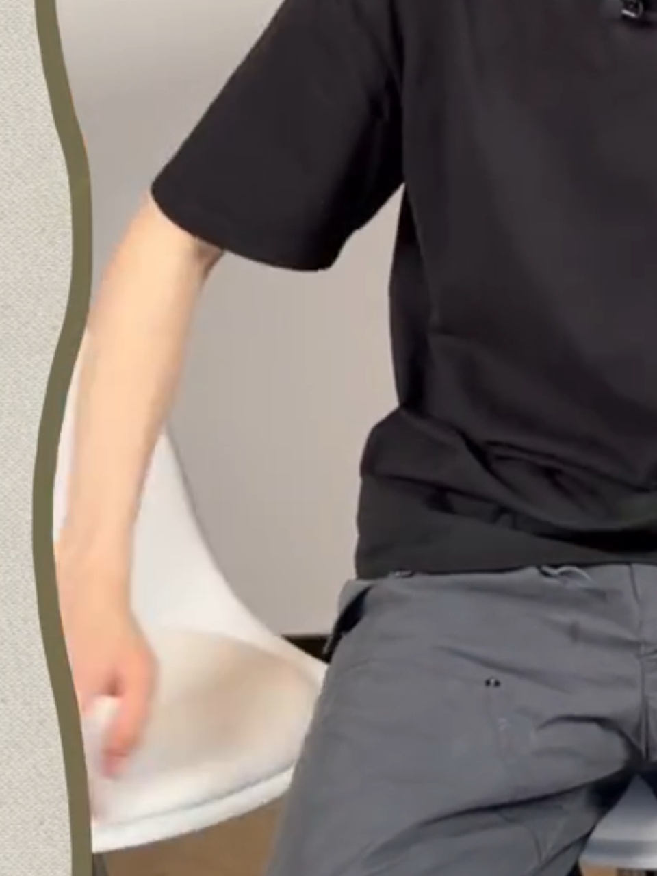 OK啊这边嘴巴不停手也不停 
