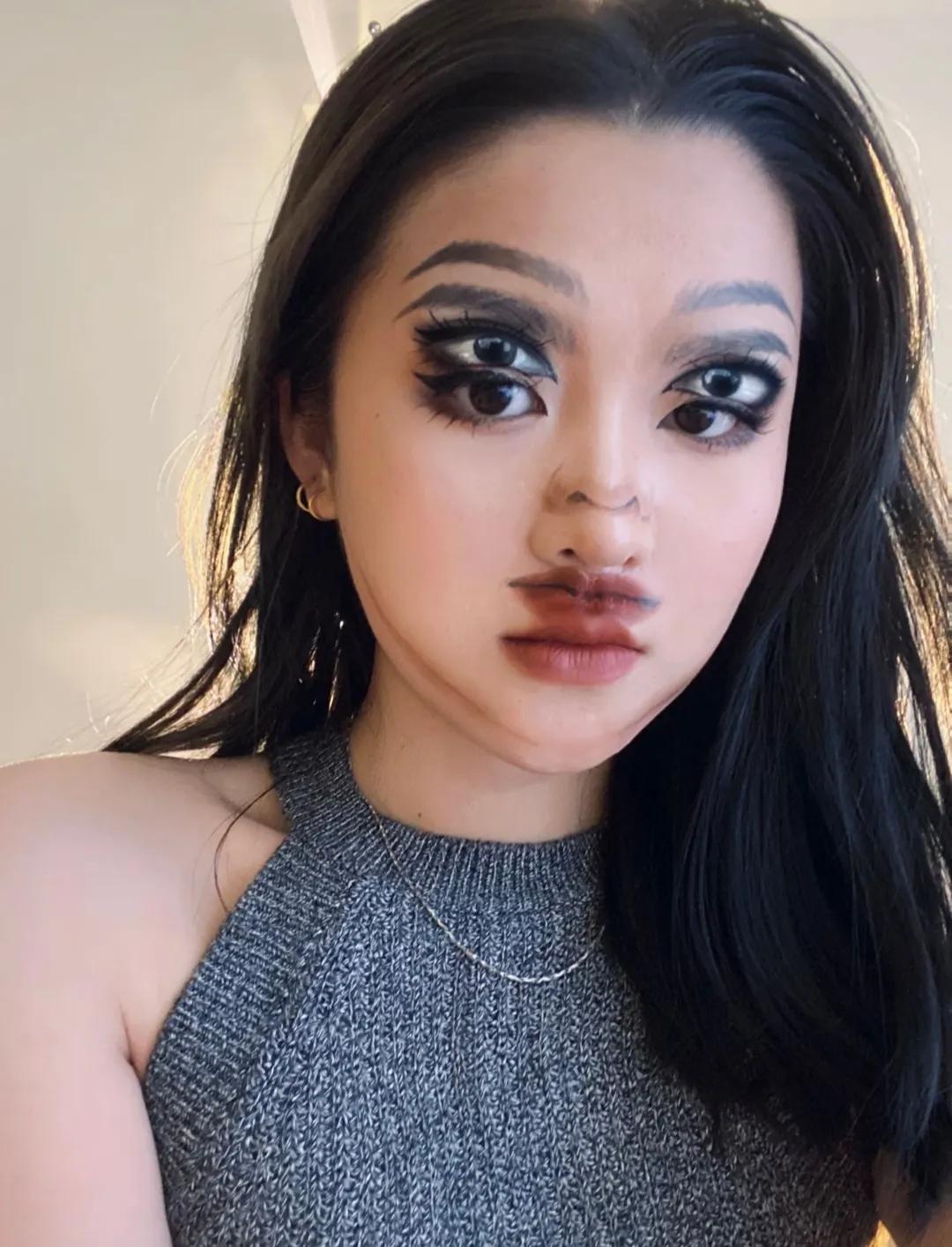 看到这位美女化的妆晕了好久，差点以为眼睛出了问题！